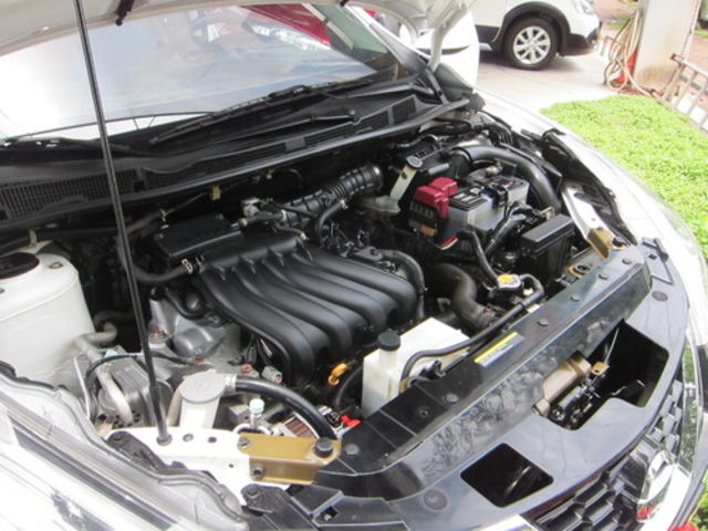 NISSAN日產 TIIDA  第6張相片