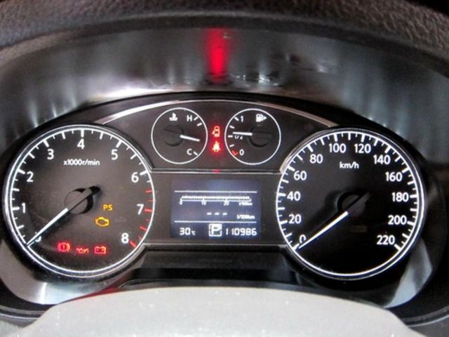 NISSAN日產 TIIDA  第6張相片