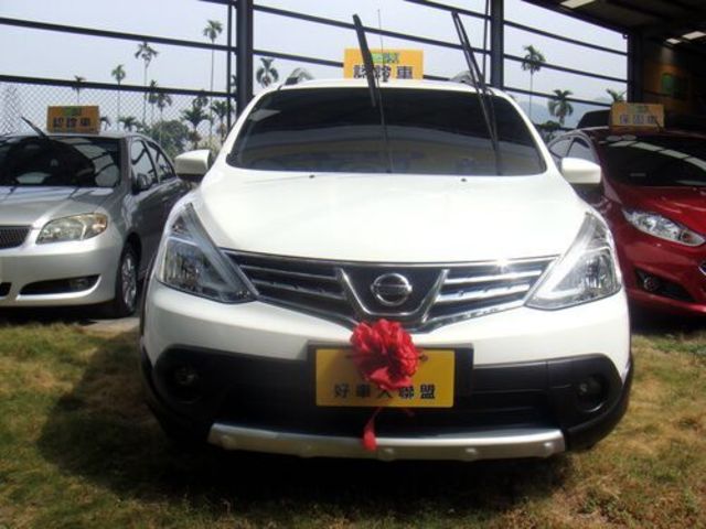 NISSAN日產 LIVINA  第2張相片