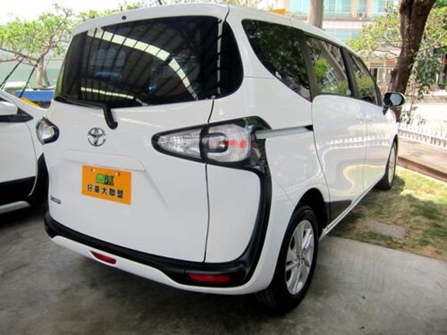 TOYOTA豐田 SIENTA  第7張相片