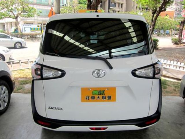 TOYOTA豐田 SIENTA  第12張相片