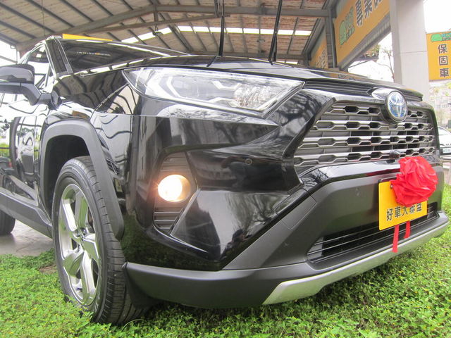 TOYOTA豐田 RAV4  第15張相片