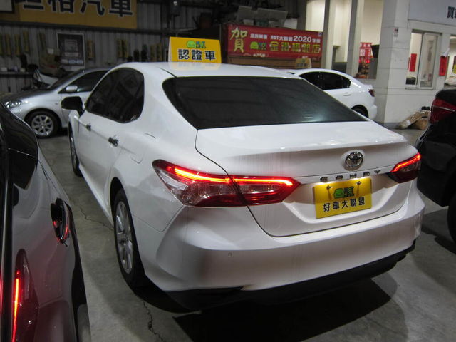 TOYOTA豐田 CAMRY  第7張相片