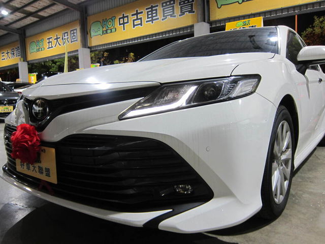TOYOTA豐田 CAMRY  第14張相片