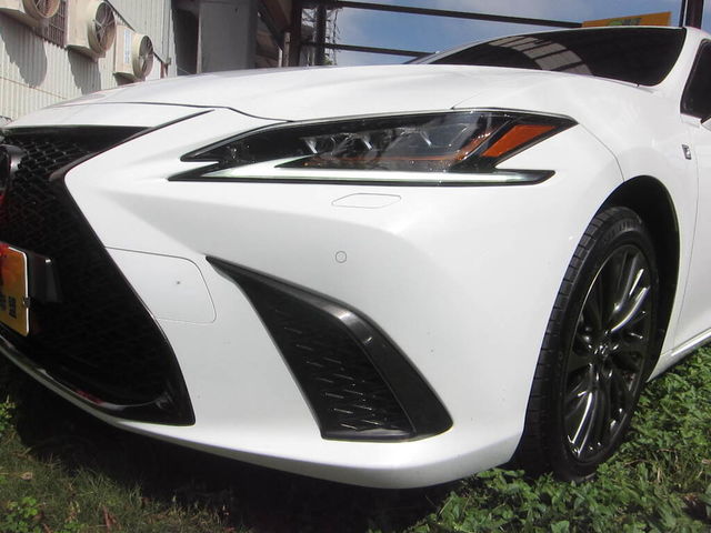 LEXUS凌志 ES250  第8張相片