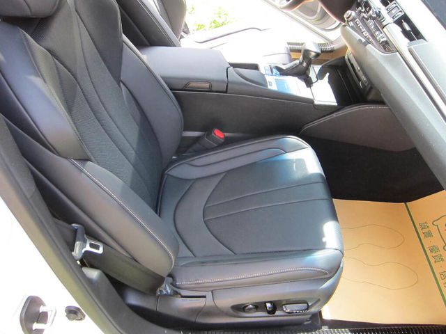 LEXUS凌志 ES250  第15張相片