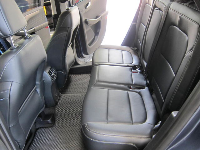 FORD福特 KUGA  第18張相片