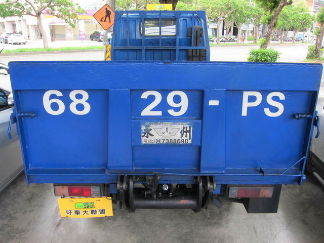 MITSUBISHI三菱 CANTER  第4張相片