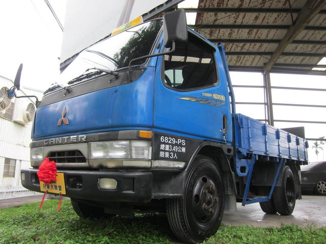 MITSUBISHI三菱 CANTER  第7張相片