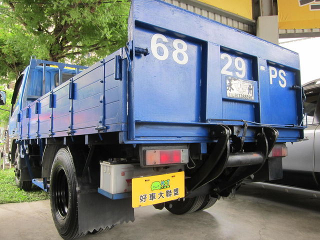 MITSUBISHI三菱 CANTER  第8張相片
