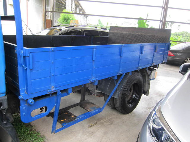 MITSUBISHI三菱 CANTER  第11張相片