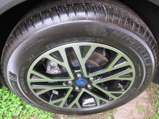 FORD福特 KUGA  第10張相片