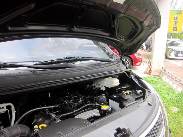 HYUNDAI現代 STAREX  第13張相片