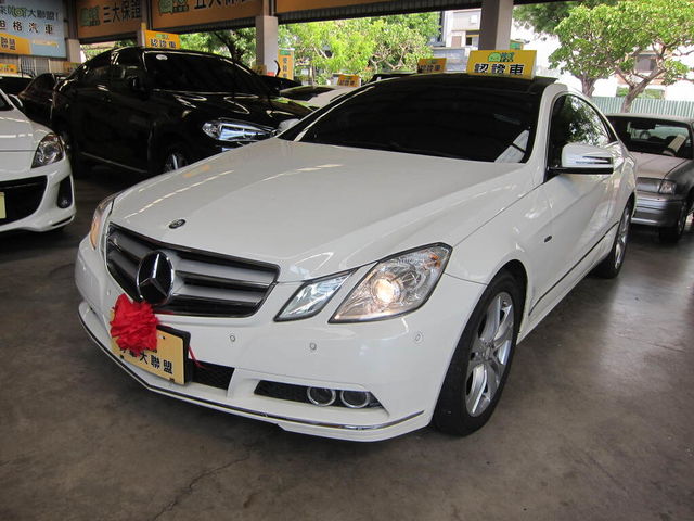 M-BENZ賓士 E250 COUPE  第1張相片