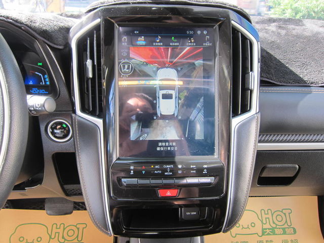 LUXGEN納智捷 U6 GT  第17張相片