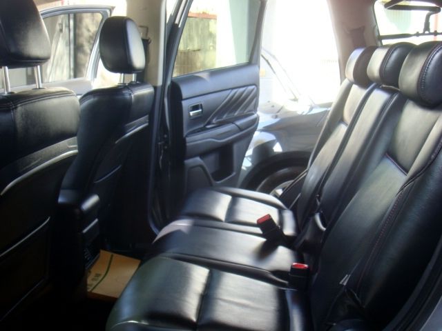 MITSUBISHI三菱 OUTLANDER  第7張相片