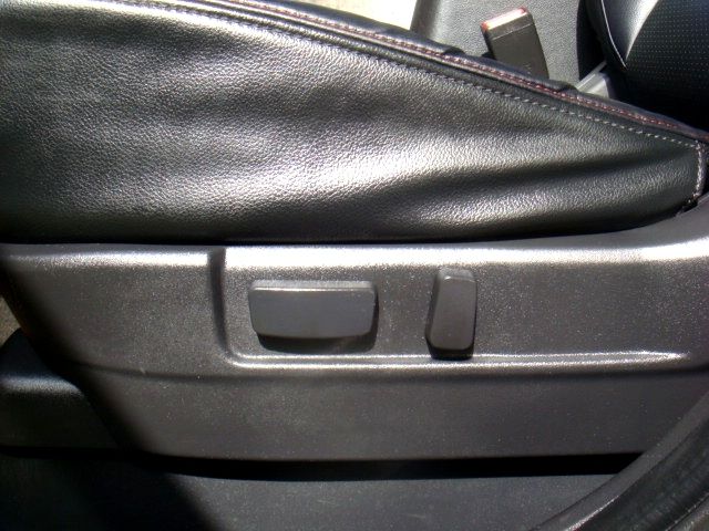 MITSUBISHI三菱 OUTLANDER  第10張相片