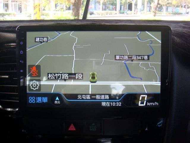 MITSUBISHI三菱 OUTLANDER  第17張相片