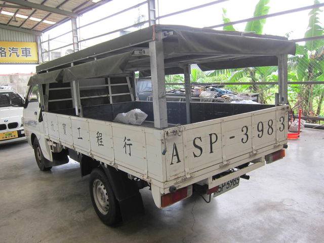 MITSUBISHI三菱 DELICA  第10張相片