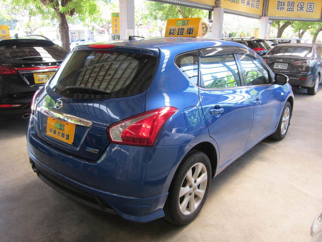 NISSAN日產 TIIDA  第2張相片