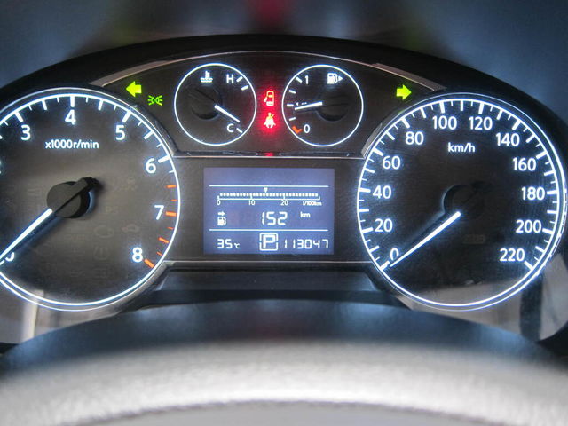NISSAN日產 TIIDA  第11張相片