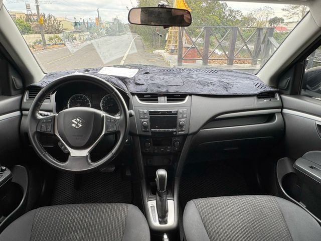 SUZUKI鈴木 SWIFT  第5張相片