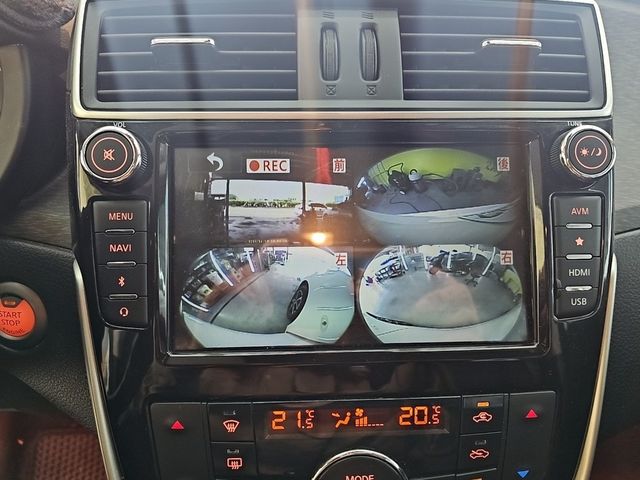 NISSAN日產 TIIDA  第5張相片