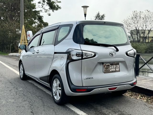 TOYOTA豐田 SIENTA  第3張相片