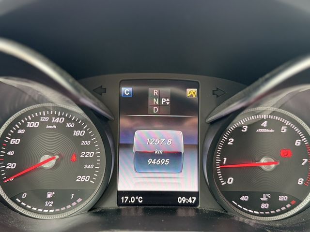 M-BENZ賓士 C200  第9張相片