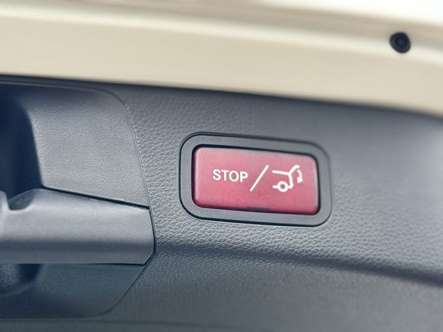 M-BENZ賓士 C200  第11張相片