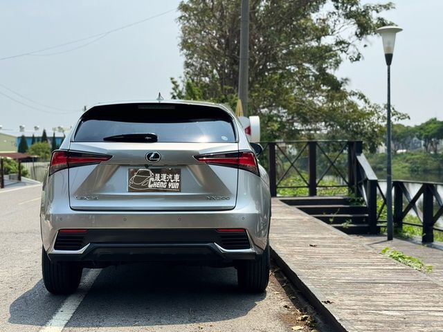 LEXUS凌志 NX200  第5張相片