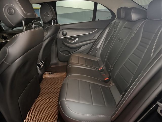 M-BENZ賓士 E200  第18張相片