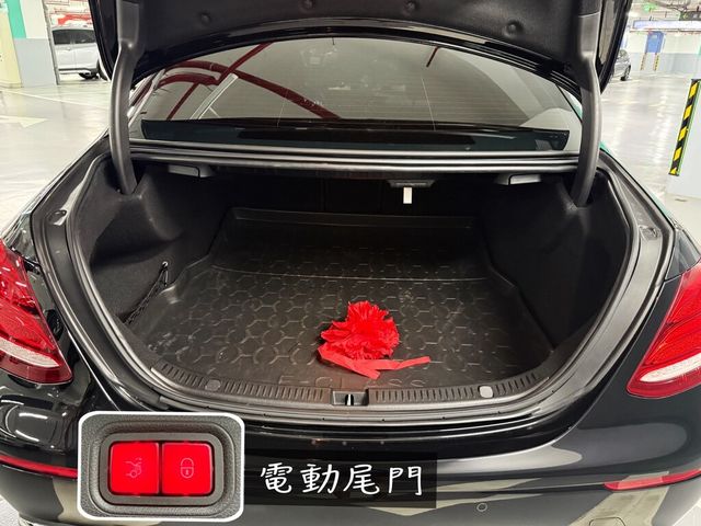 M-BENZ賓士 E200  第19張相片