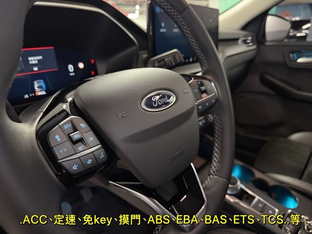FORD福特 KUGA  第9張相片