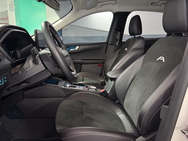 FORD福特 KUGA  第12張相片