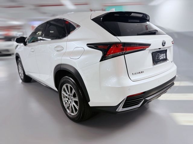 LEXUS凌志 NX200  第2張相片