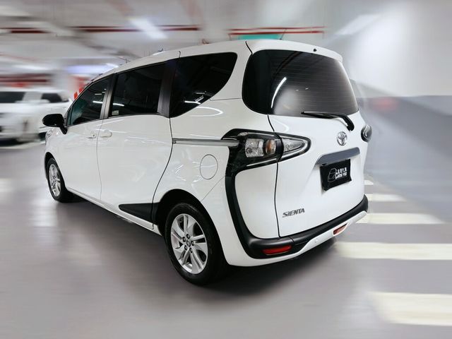 TOYOTA豐田 SIENTA  第2張相片