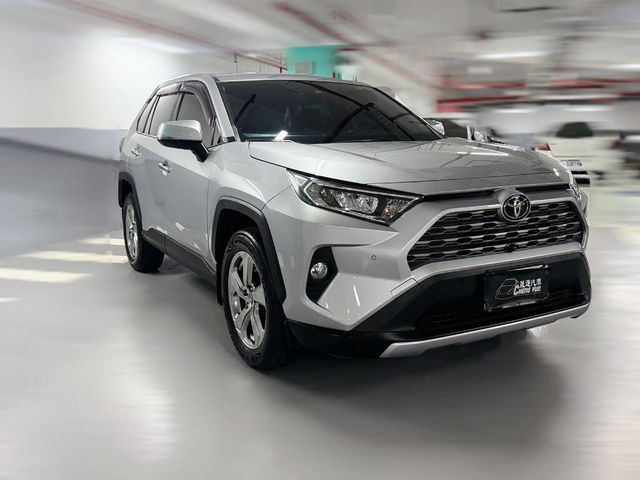 TOYOTA豐田 RAV4  第5張相片