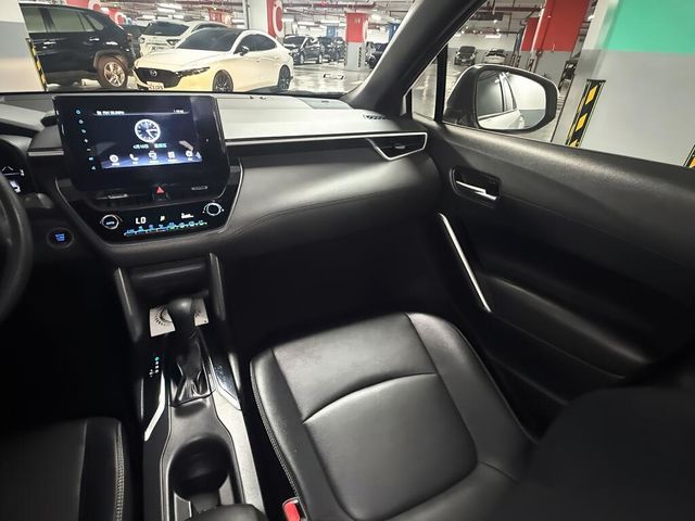 TOYOTA豐田 COROLLA CROSS  第9張相片