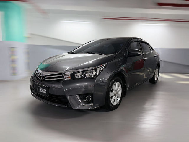TOYOTA豐田 ALTIS  第1張相片