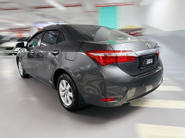 TOYOTA豐田 ALTIS  第2張相片