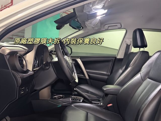 TOYOTA豐田 RAV4  第8張相片
