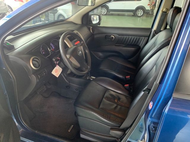 NISSAN日產 LIVINA  第5張相片