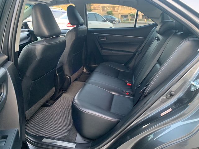 TOYOTA豐田 ALTIS  第8張相片