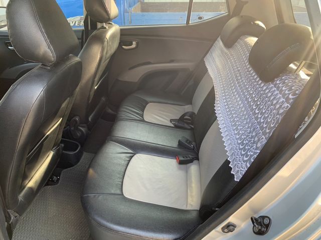 HYUNDAI現代 I10  第5張相片