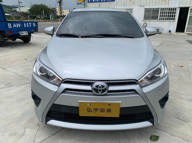 TOYOTA豐田 YARIS  第3張相片