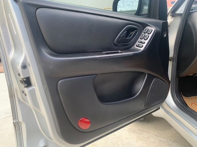 FORD福特 ESCAPE  第10張相片