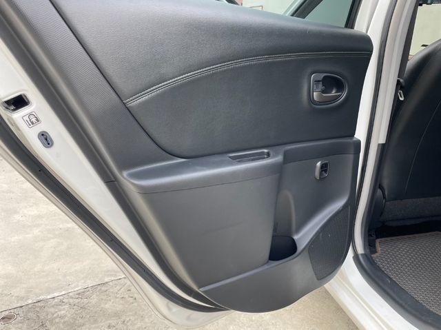 TOYOTA豐田 YARIS  第9張相片