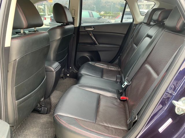 MAZDA馬自達 MAZDA 3  第5張相片