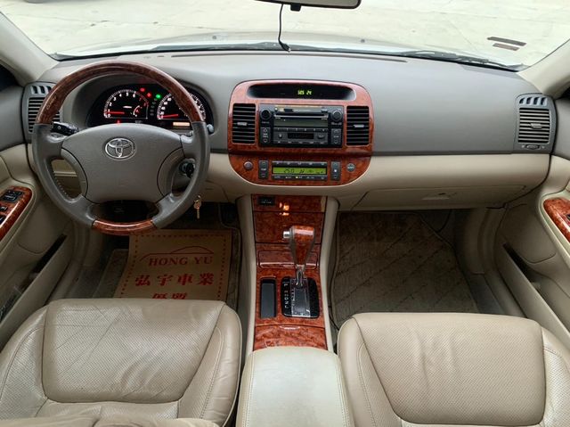 TOYOTA豐田 CAMRY  第5張相片
